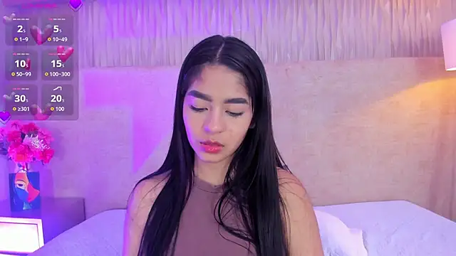 _kyraa_ - _kyraa_'s free webcam - UK Sex Cams