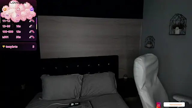 Watch Hanna__Becker_ live on EroticFlix - High definition streams