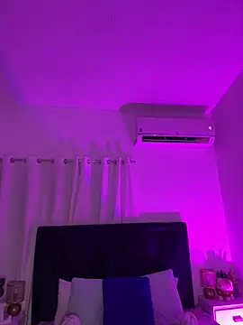 Lily_Woodz webcam