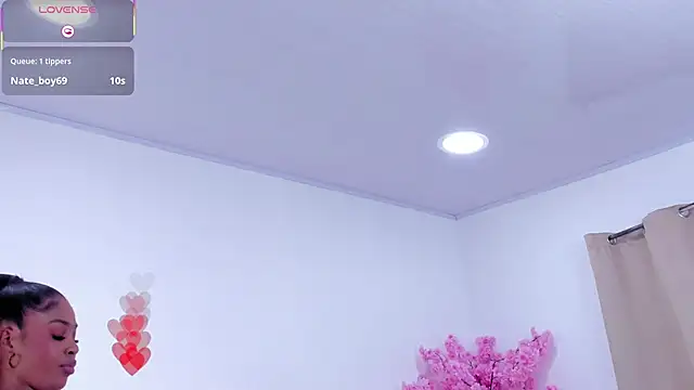 ZendayaRosse webcam