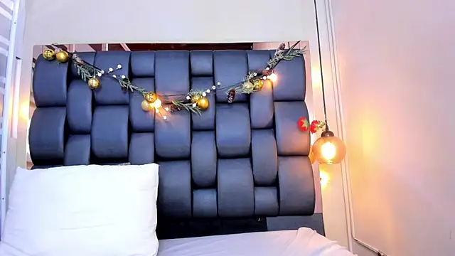 Fiorella_sweet live sex cam