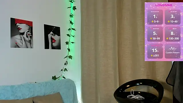 Rebeca_Marchetti webcam