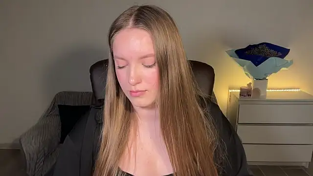 evamaddison - EvaMaddison's free webcam - UK Sex Cams
