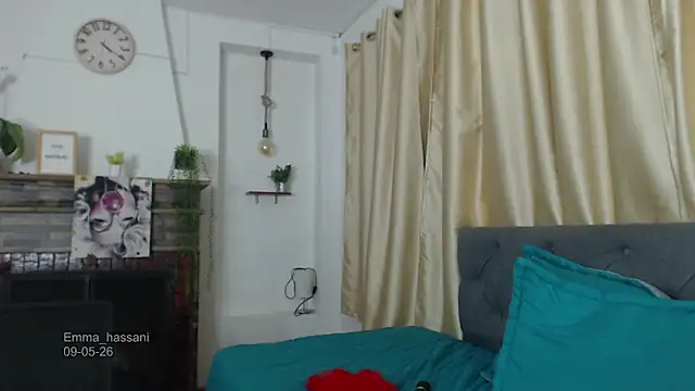 Emma_hassani webcam