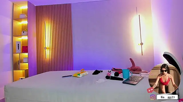 liah_cleir webcam