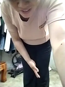 Ginny_2x webcam
