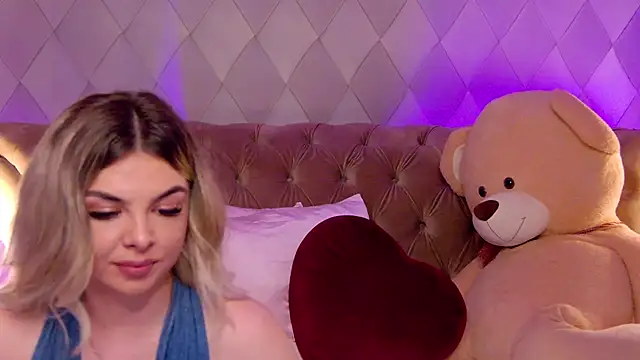 KimmBliss webcam