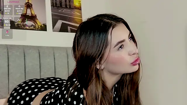 caralella live sex cam