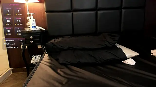 tomandgia - TomAndGia's free webcam - UK Sex Cams