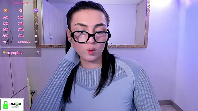 EricaVanderhill live sex cam
