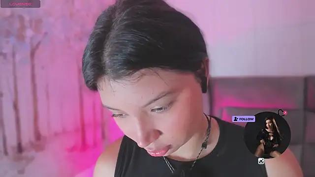 DannaJhonson1 live sex cam