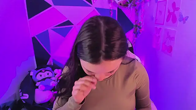 little_emma0 webcam