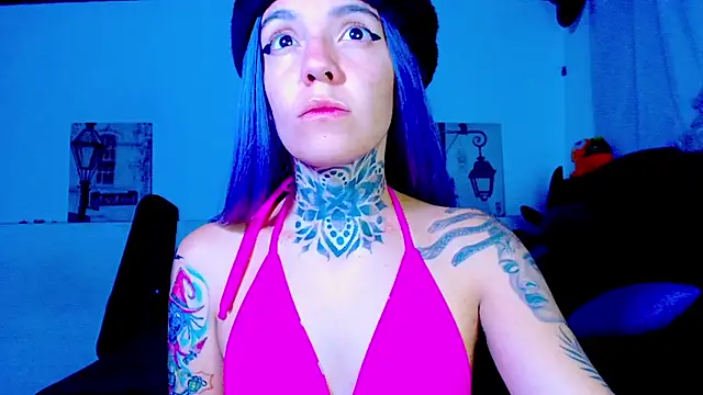 LannieGonzales webcam