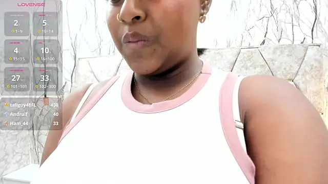 Luu_Adams webcam