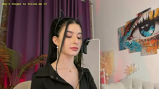 LauraCoy webcam