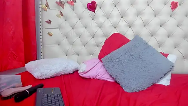 celena_wonder webcam