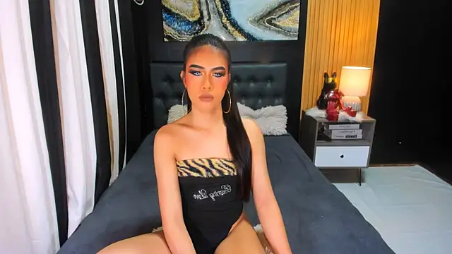 diana_victoria - Diana_Victoria's free webcam - UK Sex Cams