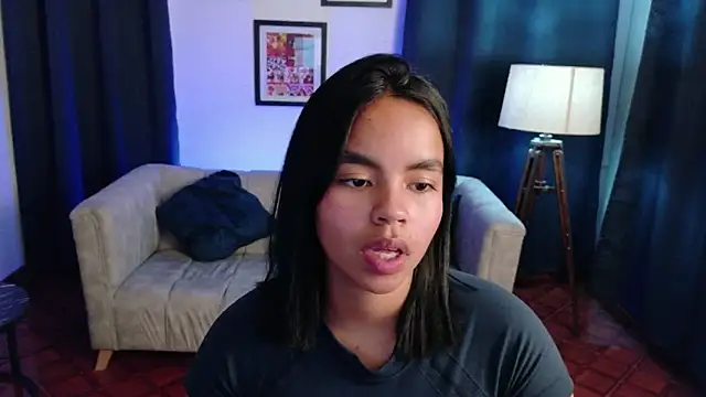 SofiaMante_ webcam