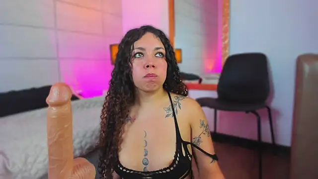 Ruby_diamonds webcam