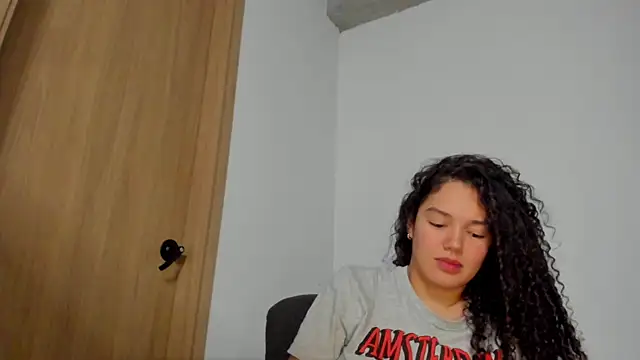 MiaRouseex webcam