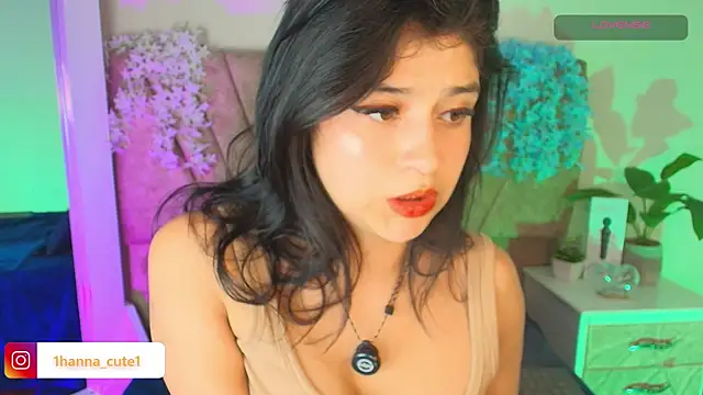 hannaa_cute - Hannaa_cute's free webcam - UK Sex Cams
