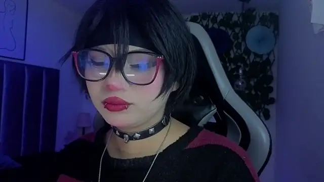 Kitty_Gang live sex cam