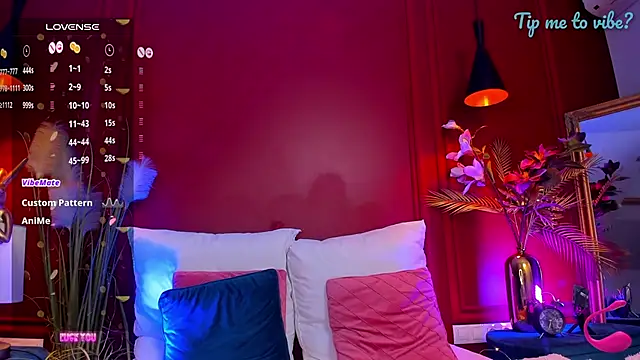 mayzzie - Mayzzie's free webcam - UK Sex Cams
