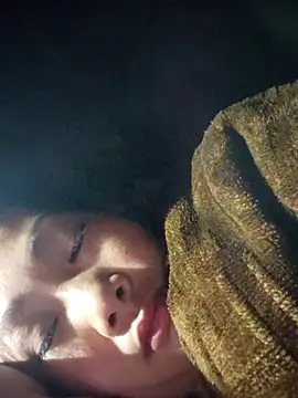 gio-thu - Gio-thu's free webcam - UK Sex Cams