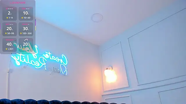 LeylaRusso webcam