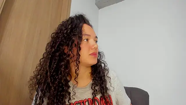 MiaRouseex webcam