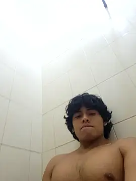 L01alexis