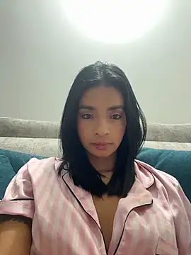 laura_fernandezii - Laura_fernandezII's free webcam