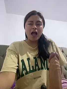 Debora9703 webcam