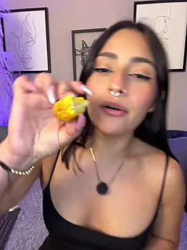 Nanda_vixen_ webcam