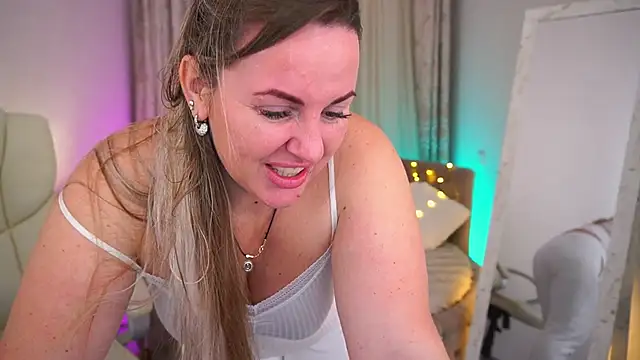 KiraCandyS webcam