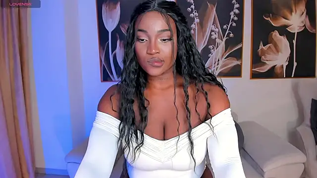 savannahstorm - SavannahStorm's free webcam - UK Sex Cams
