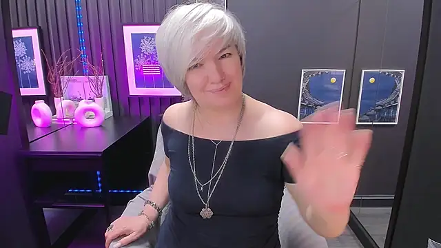 carmensoft - CarmenSoft's free webcam - UK Sex Cams