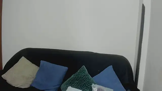kiraGeiner webcam