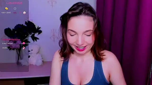 KindHazelHere_ webcam