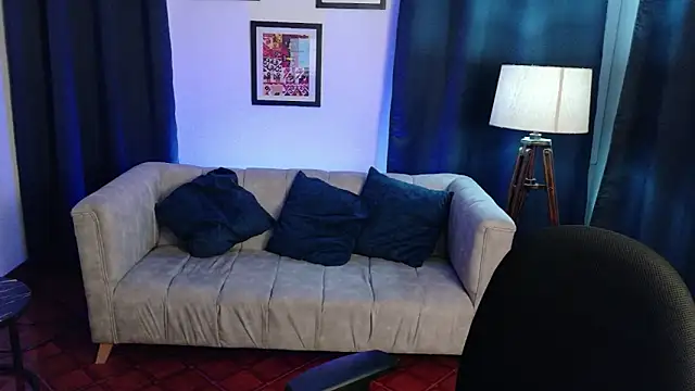 SofiaMante_ webcam