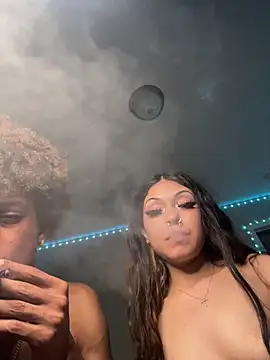 Rxse_10 Live Webcam on Stripchat