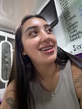 Hannahoff Live Webcam on Stripchat
