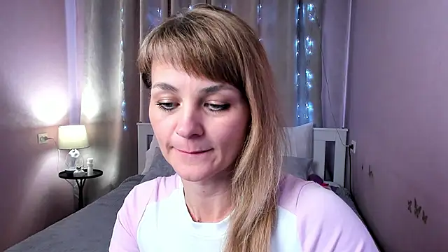annasimonsj webcam