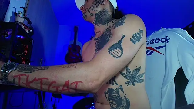 Ryuk_it live sex cam