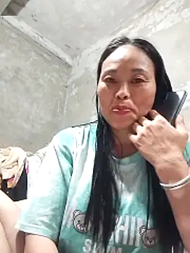 Maikha08 webcam
