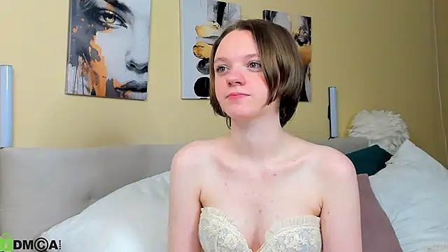 Olivia_Riesz webcam