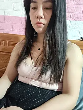 Ngocmai_lazdy webcam