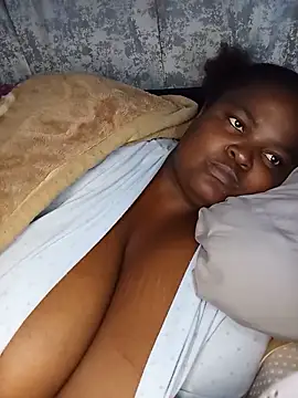 ChubbyLucia webcam