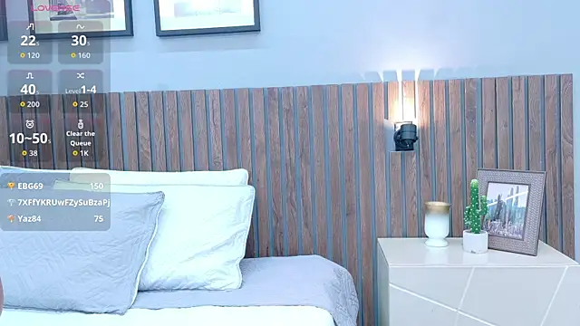 Mia_Bellefort webcam
