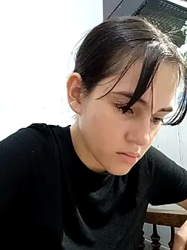 sara_cute_so webcam